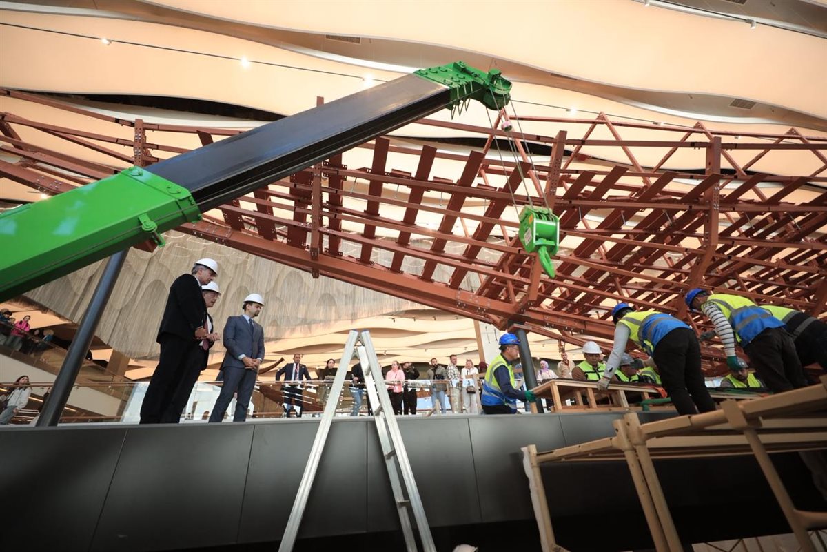 ترميم مركب خوفو