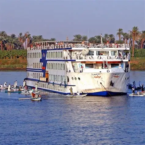 السياحة النيلة