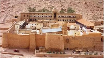 دير سانت كاترين .. شاهد تاريخي خالد في قلب جبال سيناء