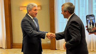 رئيس لجنة السياحة بالبرلمان الألماني يشيد بأهمية المقصد السياحي المصري