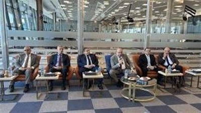 الحفني: نسعى لتكامل الذكاء الاصطناعي في الطيران المدني المصري