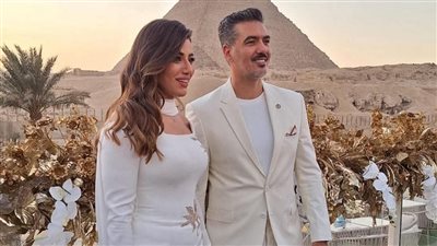 هايدي موسى تحتفل بعقد قرانها على المذيع محمد غانم فى الاهرامات