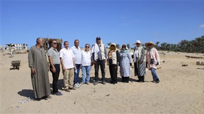 قيادات الآثار تتفقد حفائر تل الدير بدمياط الجديدة لتعزيز الحفاظ على التراث 