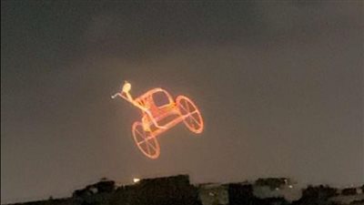 سماء الأهرامات تضيء بروح الحضارة.. بروفات مكثفة لحفل افتتاح المتحف الكبير