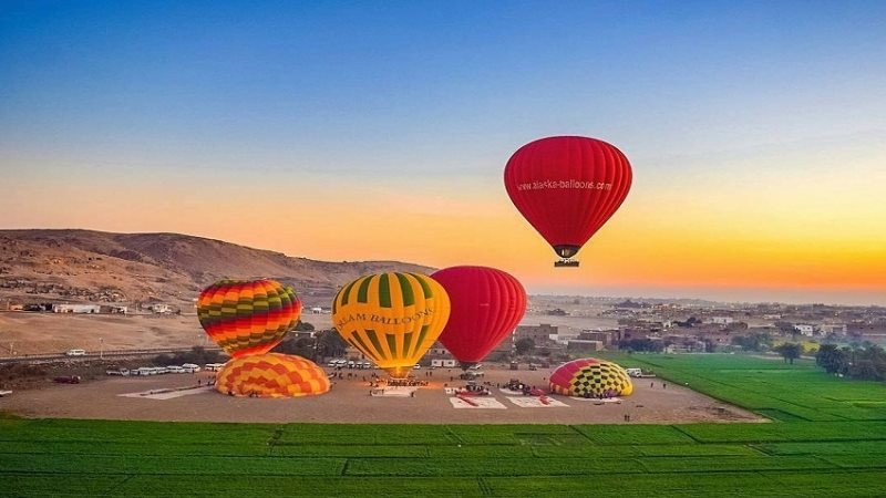 البالون الطائر في