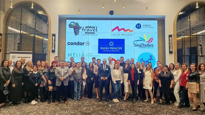  قافلة سياحية دولية