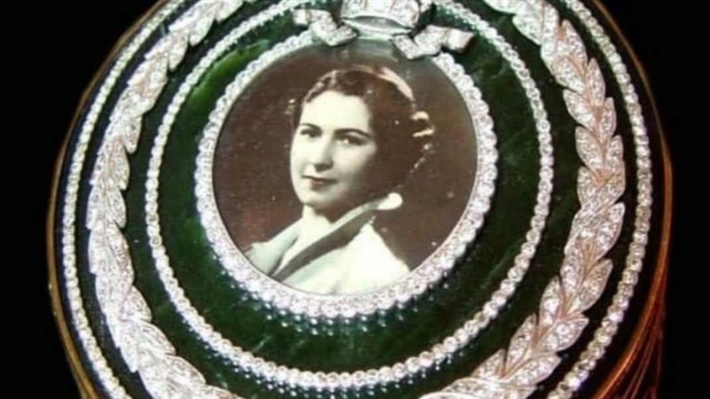 شكل العلبة الأثرية