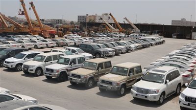 مزاد علني لبيع السيارات المخزنة في جمارك مطار القاهرة 