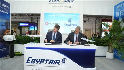 مصر للطيران توقع اتفاقية بيع وإعادة استئجار 3 طائرات أيرباص A350-900