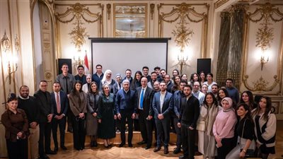 وزير السياحة يعقد لقاءً حوارياً مفتوحاً مع شباب الجالية المصرية في لندن