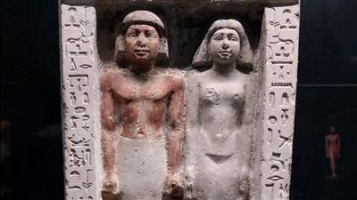 الحب الأبدي.. متحف إيمحتب بسقارة يعرض قطعة أثرية نادرة