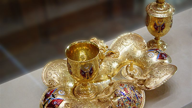 المشغولات الذهبية