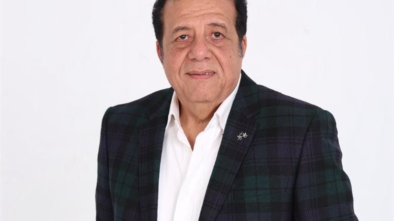 عاطف عبد اللطيف