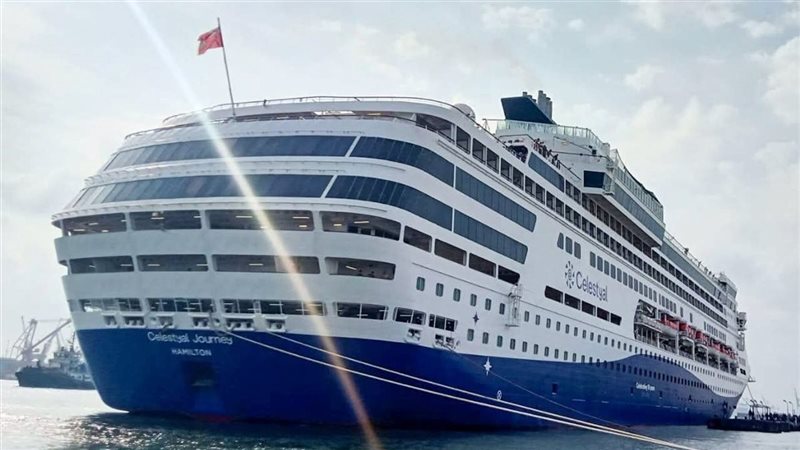 استقبال سفينة سياحية