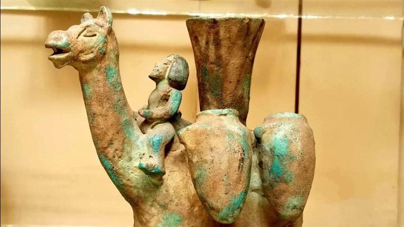 القطعة الأثرية 