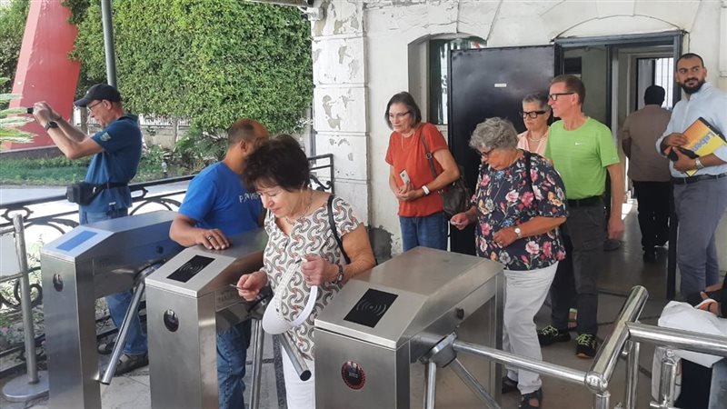 البوابات الجديدة