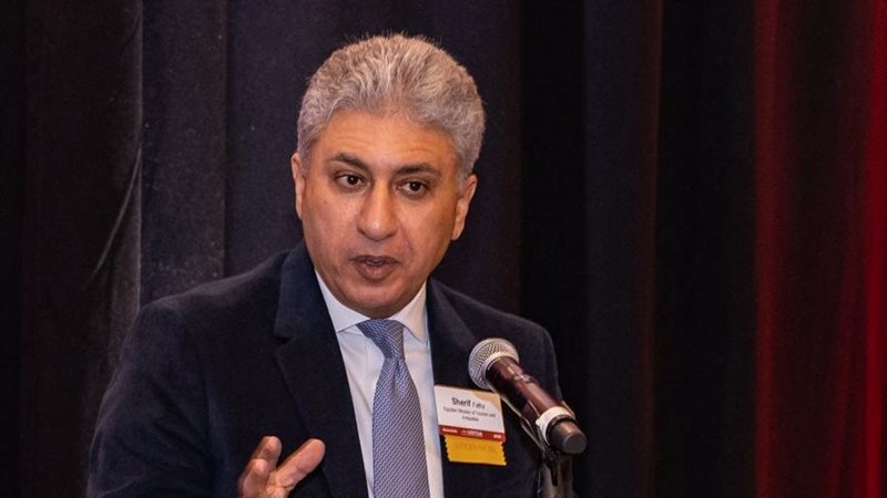 شريف فتحي وزير السياحة والآثار 