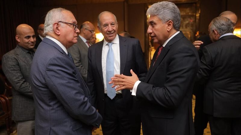 وزير السياحة والآثار