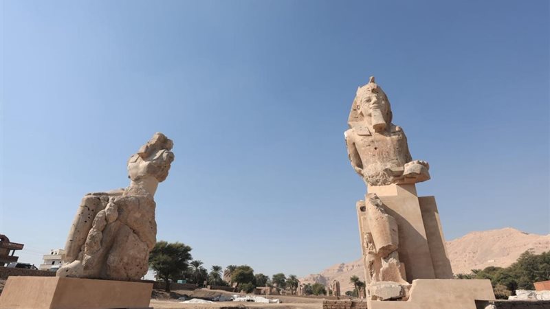 تمثالي الملك أمنحتب