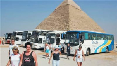  قرار عاجل من غرفة السياحة بزيادة جديدة في أسعار النقل السياحي بالقاهرة 