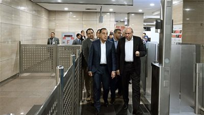 مدبولي: تعليمات مشددة من الرئيس السيسي بتشغيل متطورة بمطار القاهرة