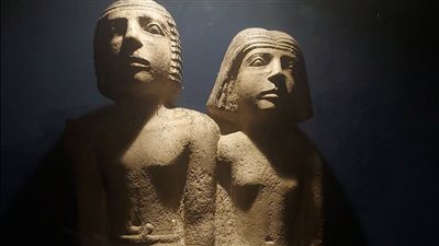 متحف مطروح يعرض تمثال لقزم وزوجته من عصر الدولة القديمة