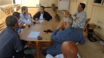 أيدي مصرية تُعيد الحياة لمركب خوفو الثانية في المتحف الكبير 