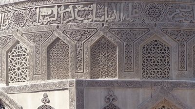 التكية المولوية... المدرسة التي تحولت إلى سكن للفقراء 