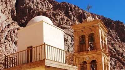 المسجد الفاطمي..الجامع الذي شيدته الدولة الفاطمية داخل الدير 