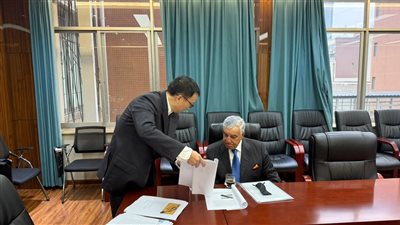 تكريم عالمي في الصين.. زاهي حواس يحصد الدكتوراه الفخرية الـ13 من جامعة شنغهاي