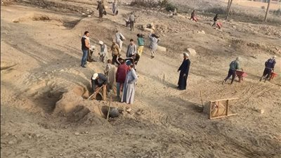 انطلاق أعمال حفائر ميت رهينة تحت إشراف الإدارة المركزية لآثار الجيزة (خاص)