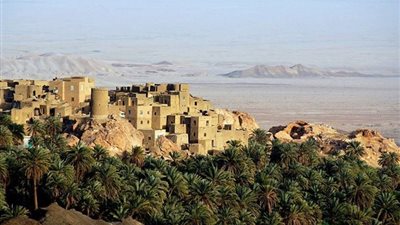 إيران ترفع ميزانية البنية التحتية السياحية إلى 48 تريليون تومان العام