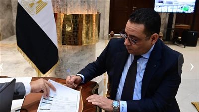 النائب عاطف عجلان يكشف عن خطتة فى تعديل قوانين السياحة بالبرلمان | خاص