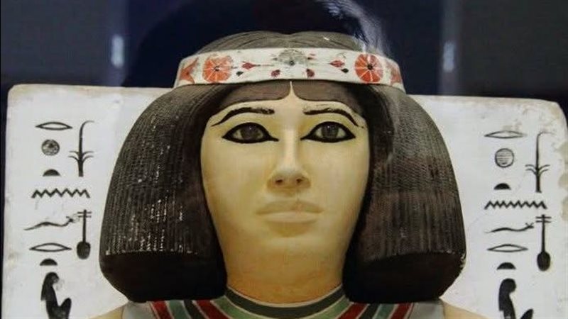 القطعة الأثرية 