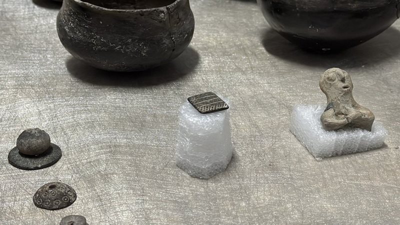 لغز ختم حجري