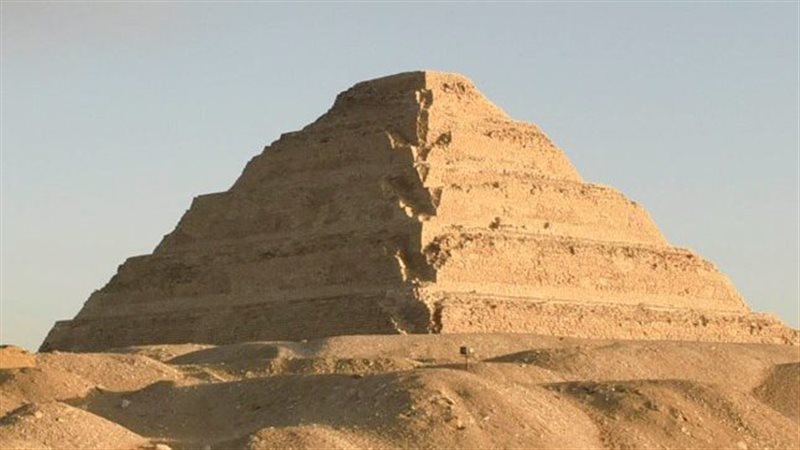 هرم زوسر المدرج 