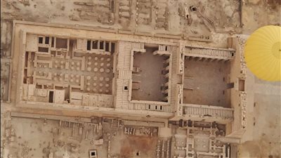 تحليق فوق معبد مدينة هابو يكشف أسرار طيبة الغربية في مشهد جوي استثنائي