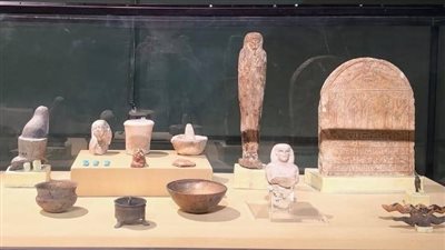 متحف سوهاج يفتتح معرضًا أثريًا مؤقتًا بعنوان إكتشافات بأيادي مصرية