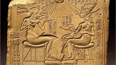 ثورة العمارنة.. حين قلب أخناتون الفن المصري التقليدي رأسًا على عقب