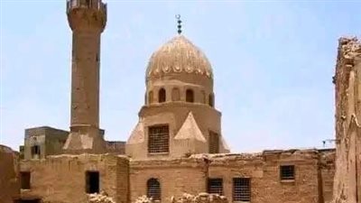 جامع عقبة بن عامر.. شاهد عثماني يحتضن ضريح صحابي جليل في قلب القرافة الكبرى