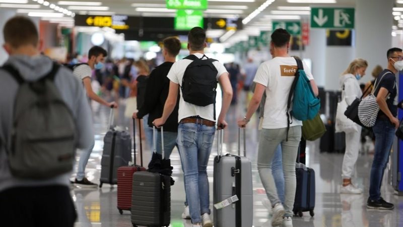 صورة موضوعية ـ المسافرين