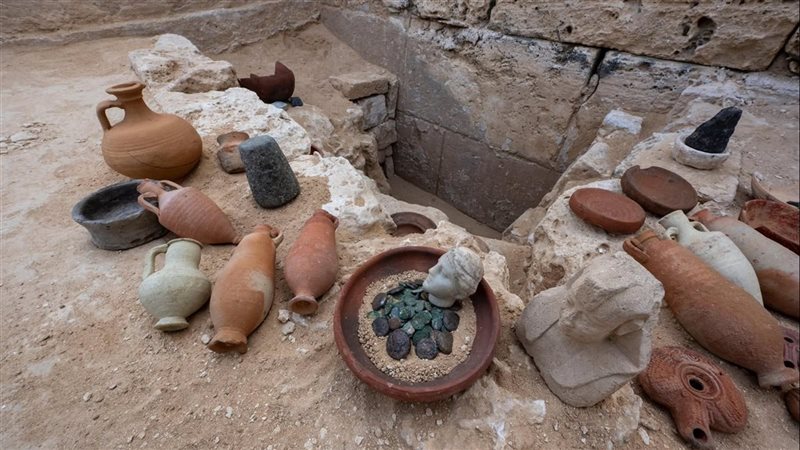 القطعة الأثرية 