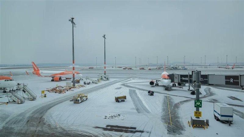 مطار العاصمة الألمانية