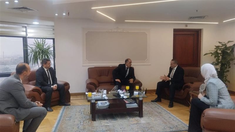 وزير الطيران 