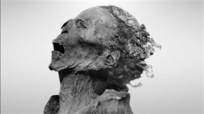 المومياء الصارخة.. حين تحوّل الصراع على العرش إلى عقاب أبدي