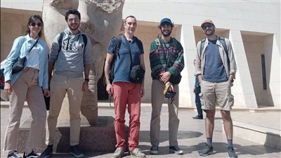 المتحف القومي بسوهاج يستقبل وفودًا سياحية أجنبية متعددة الجنسيات