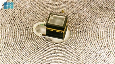 نسك.. منظومة رقمية شاملة تسهّل رحلة الحج والعمرة لضيوف الرحمن