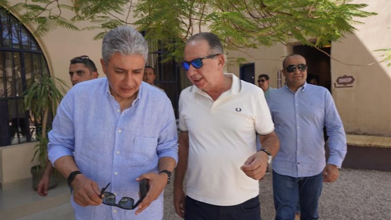 الوزير مع عبدالعال