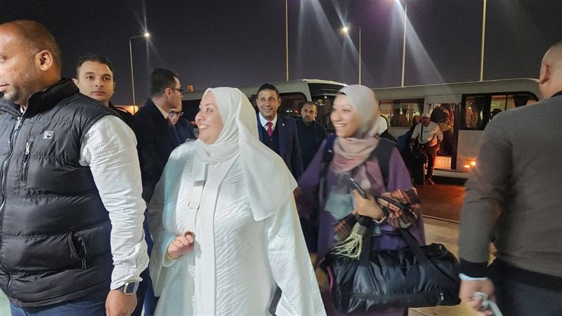 مطار القاهرة 