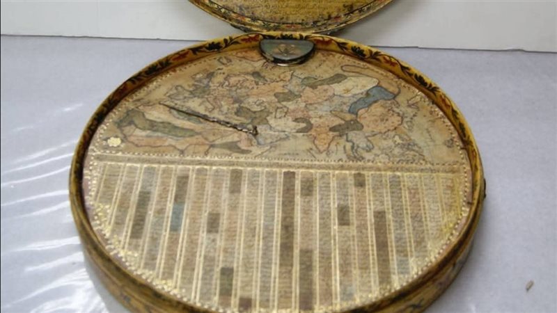 القطعة الأثرية 